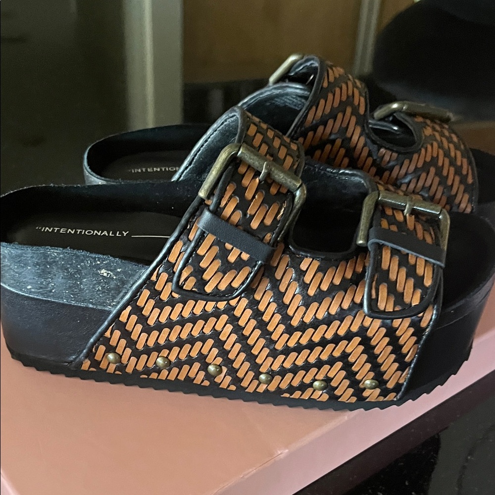 Intentionally Woven Two-Buckle Slide Mule in Black and Tan